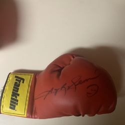 Sugar Ray Leonard Autographed Boxing Glove