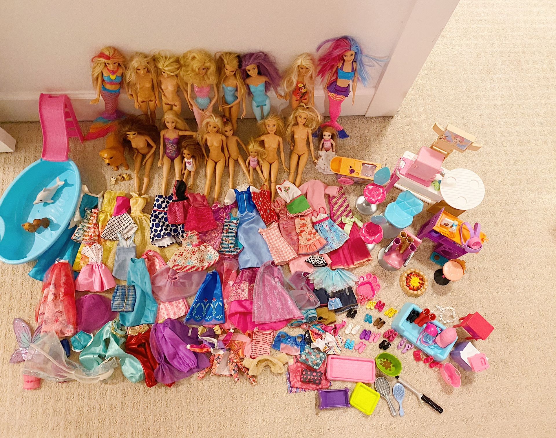 Huge Lot of Barbie’s & Accessories, Clothes Etc .. 