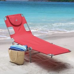 Brand New Ostrich Chaise Lounge for Beach, Pool, Backyard/Patio (tags still attached !)