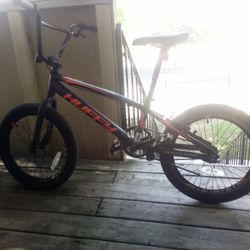 Huffy BMX bike