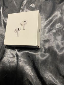 brand new airpods 125$ (damaged box)