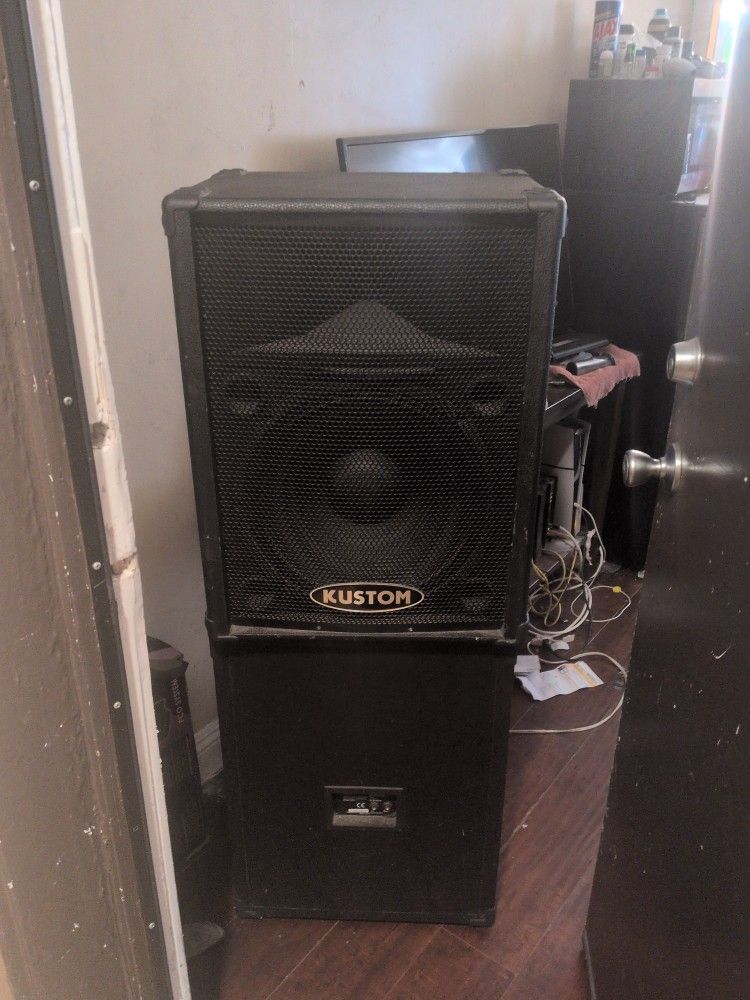 Kustom Professional Concert Size Guitar Stage Amps