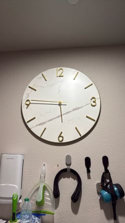 Big White Clock