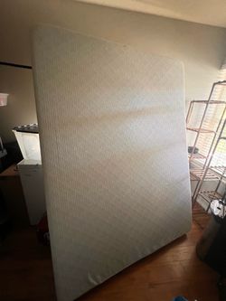 Nice Thick Queen Mattress