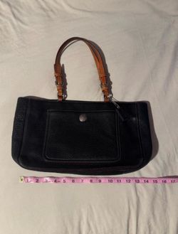Black Coach Chelsea purse