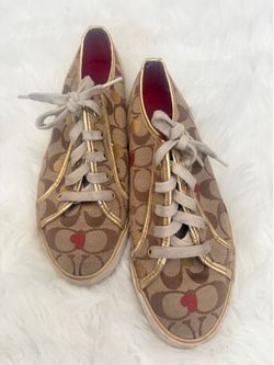 Coach Signature Heart Sneakers vintage