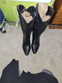 Black Boots