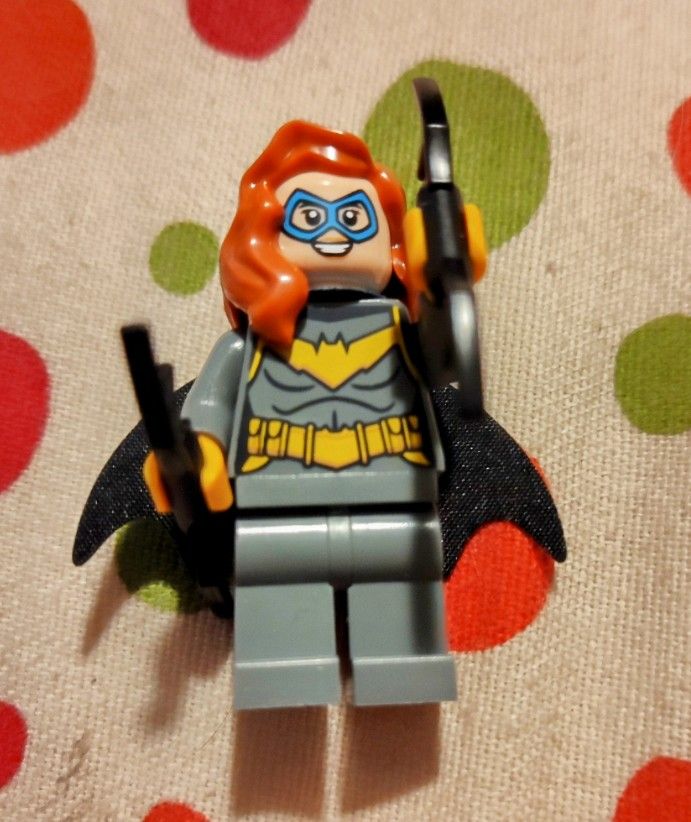 Batgirl Lego Minifigure 