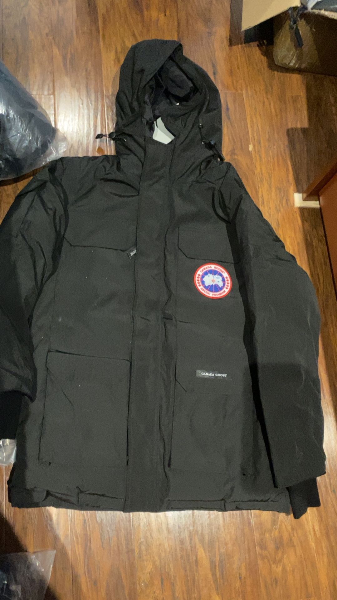 Canada Goose Jacket (NEED GONE TODAY)