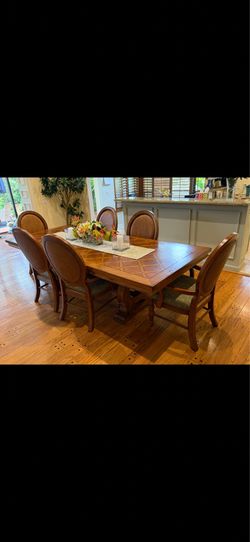 Dining room 6 chairs table set