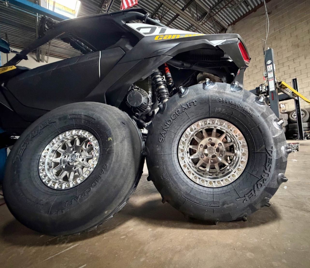 On-Sale VALOR 15” Beadlock Wheels & SAMDCRAFT 35” 12 paddle Tires For SXS UTV (We Finance)