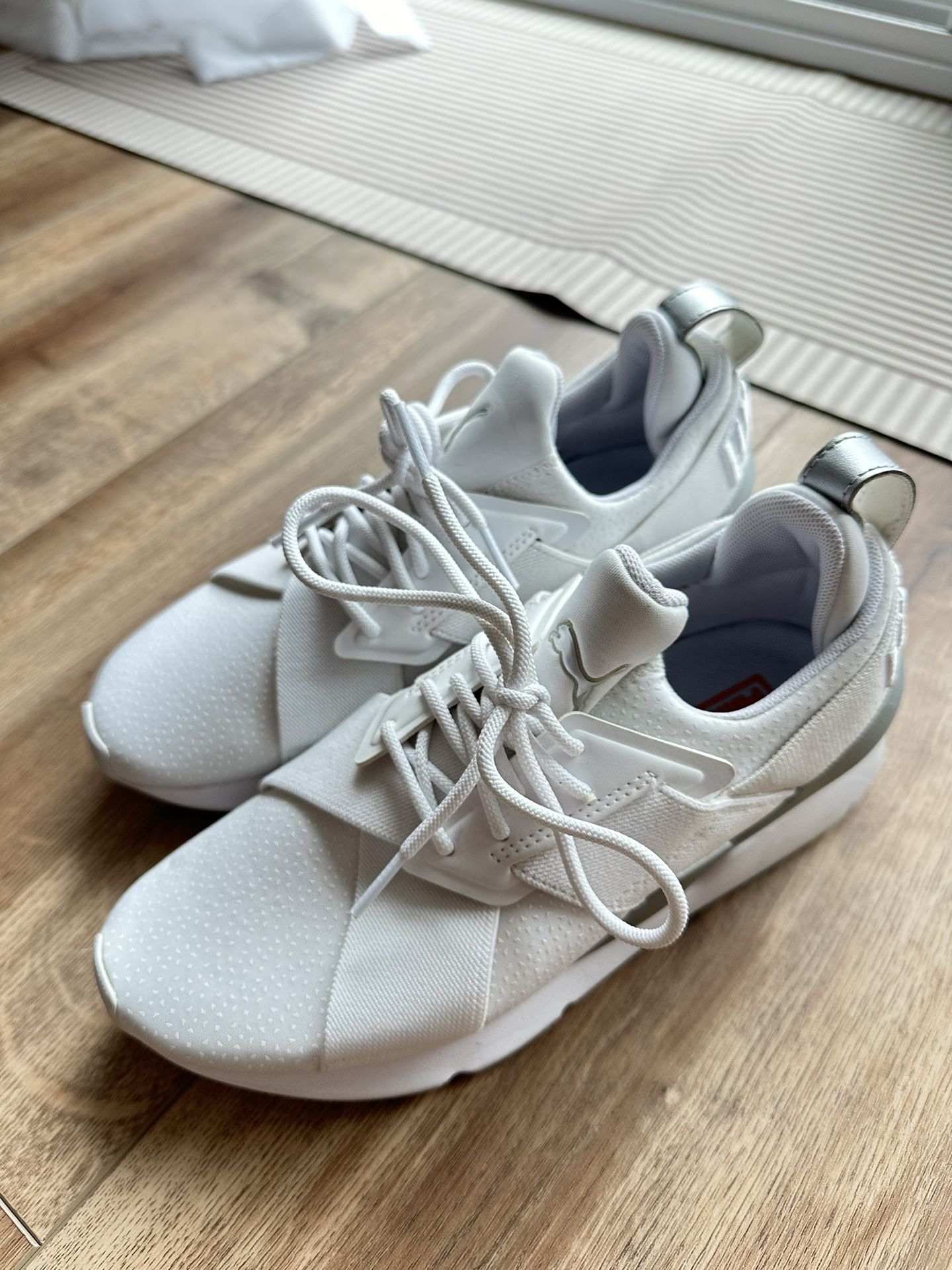 Puma White Shoes- Woman