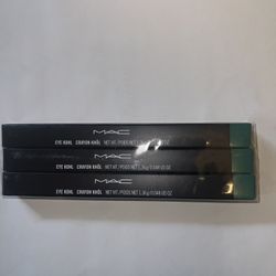 MAC Eye Kohl