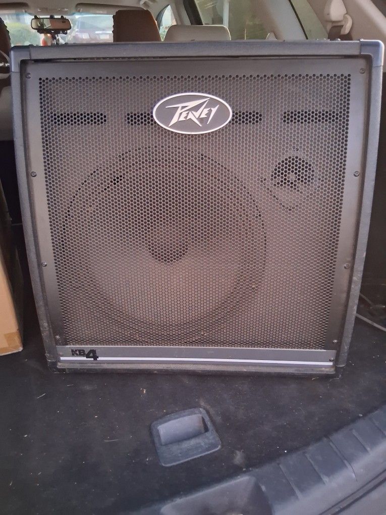 KB® 4 75-Watt 1x15 Keyboard Amp