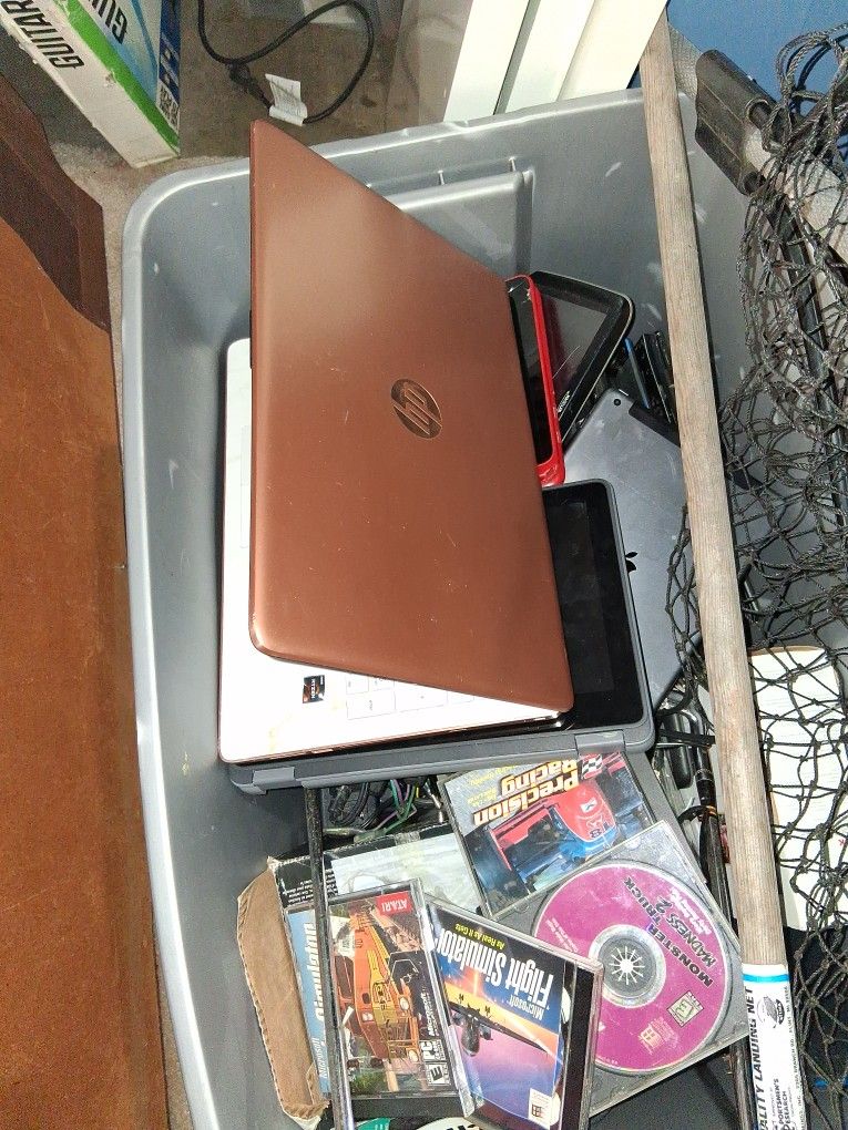 Check Me Out ,iPad, Iphones,Phones,hps ,dells Labtops