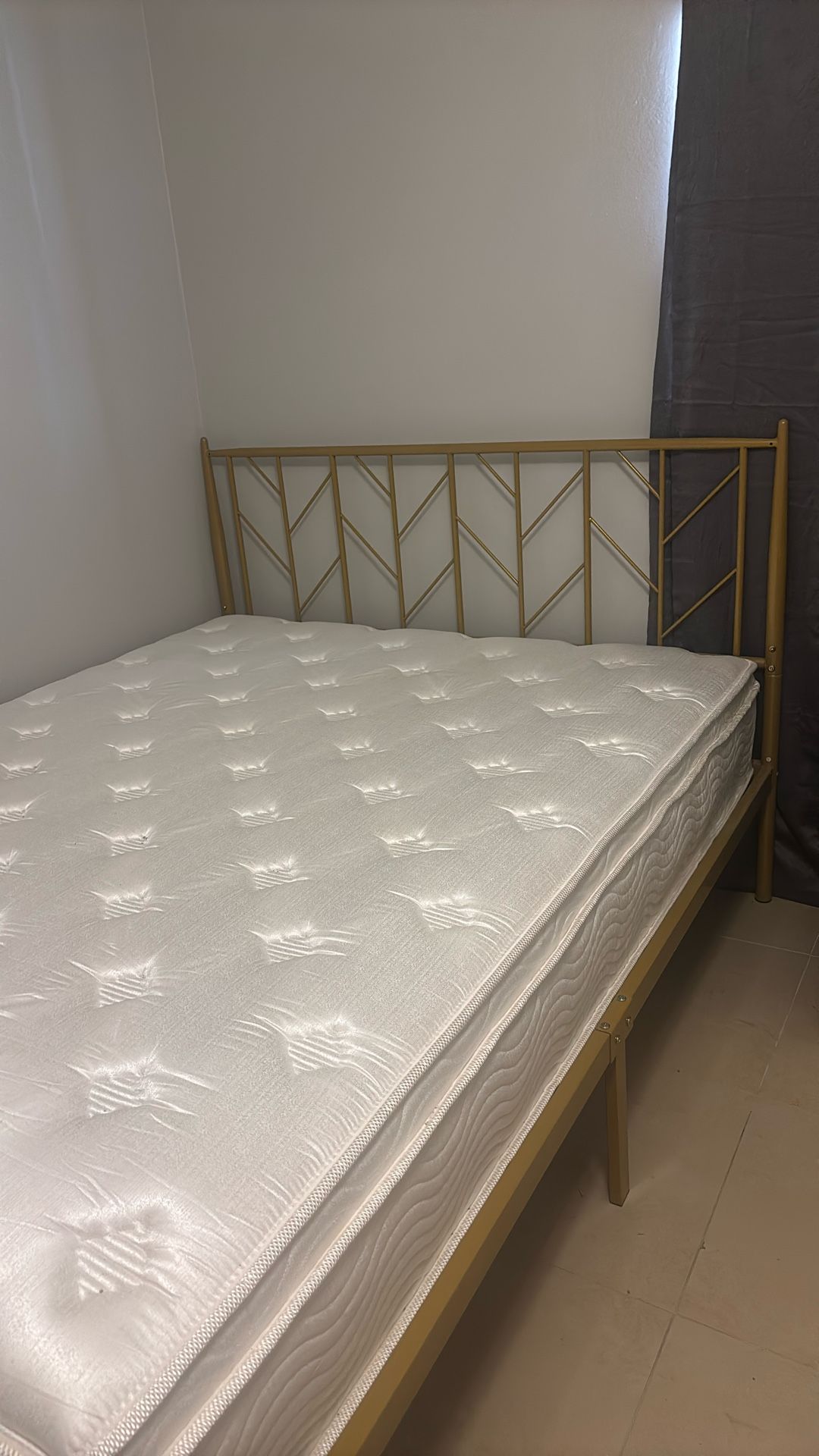 Queen Bed & Mattress