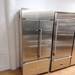 Ge Monogram Refrigerator 36" Bilt In Bottom Freezer 