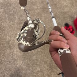 Mudslinger fishing pole hit me up with offers