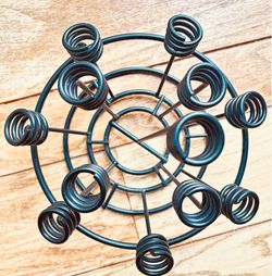 Oenophilia Bottle Stopper Bouquet, Black Metal Wine Bottle Stopper