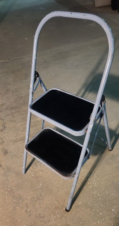 Step Ladder 