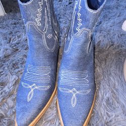 Women's Boots