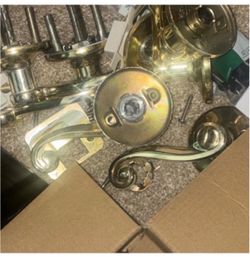 10 used door handles
