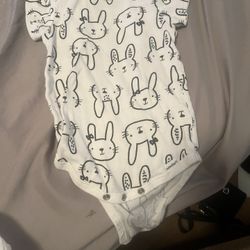 3 Mo ONEZIE 