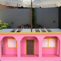 Vending Cart Bar. Bad Bunny, Fruit,coconuts, Pancakes,Maruchan All Wood Rolling Foldable Or Stable Pick Up In Santa Ana 