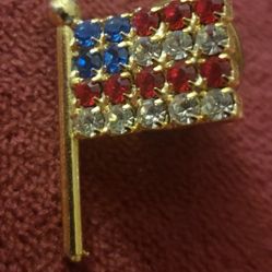 Vintage Flag Pin