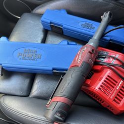 Milawaukee And Cornwell Sockets 