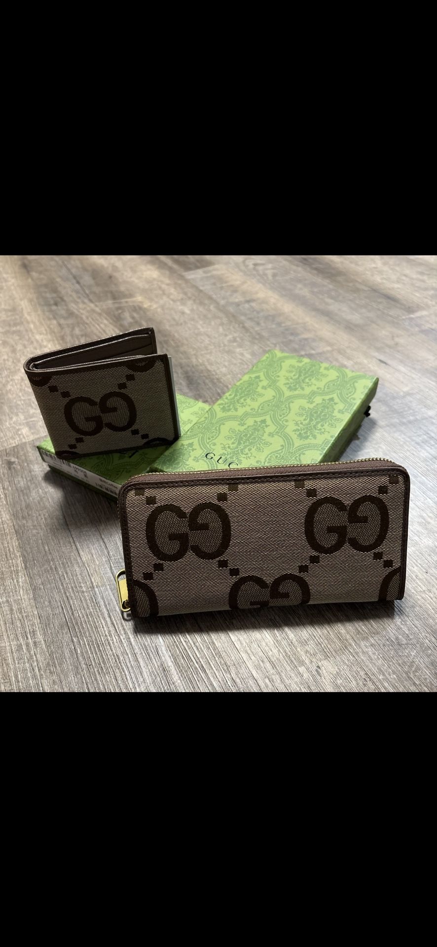 DESIGNER HIS AND HER WALLET SET WITH BOX