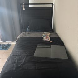 Twin Bed 