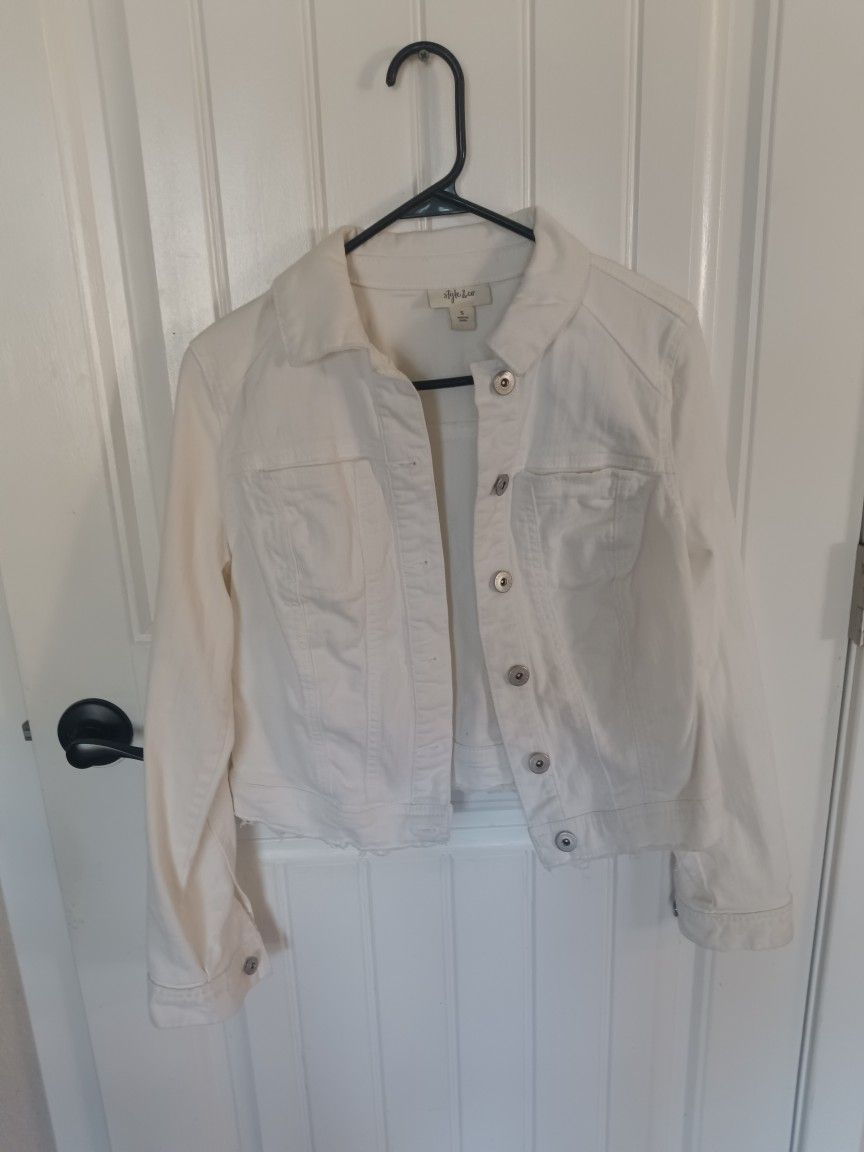 White Denim Jacket Size Small