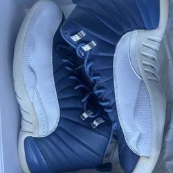 AIR JORDAN 12 RETRO SIZE 10.5
