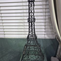 Eiffel Tower 