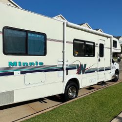 1998 Ford Winnie bago Motorhome