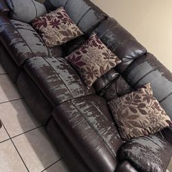 FREE 3 Seater Couch/Sofa 