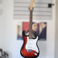 Fever Full Electric Guitar with case (No shipping)