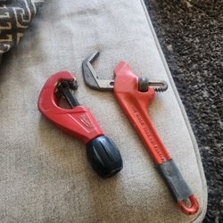 Llave Y Cortadoraa