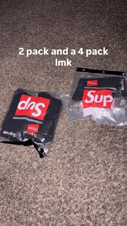 Supreme socks