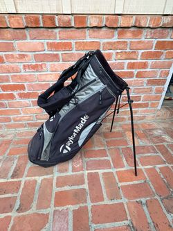 TaylorMade Golf Bag
