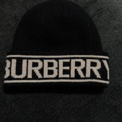 Burberry Beanie 