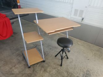 Se Vende Escritorio Sin Silla Medidas 44× 24× 30 De Altura  $ 25