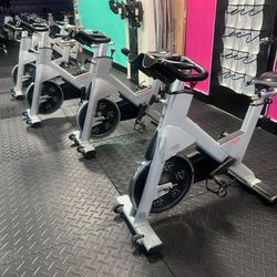 COMMERCIAL SPINNING BIKES FOR SALE –GOOD CONDITION