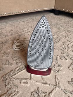 T-fal UltraGliss UltraGlide Steam Iron