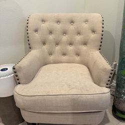 Accent Chair 