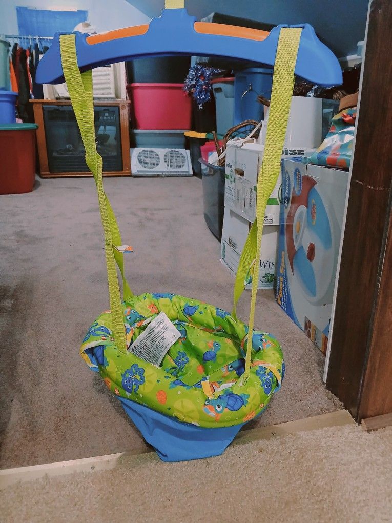 Baby Doorway Jumper/ Swing