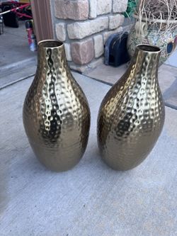 Gold Metal Vase Set