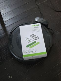Roomba w/ replacement parts