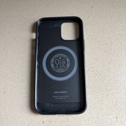 Spigen iPhone 12/12 Pro Case - Mag safe